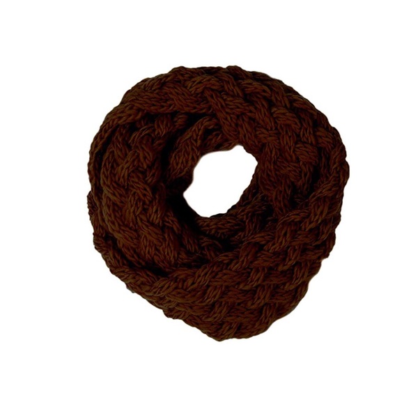 Chocolate brown infinity scarf 🍫 - Picture 2 of 4